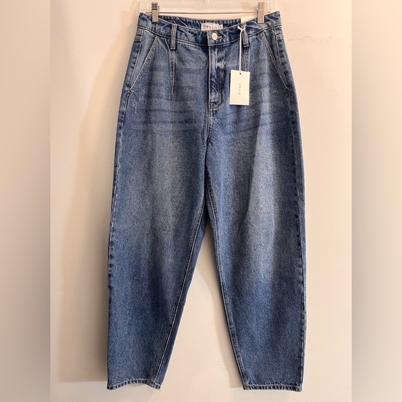 Cello Straight Mom Jeans Size 9 - Picture 3 of 8